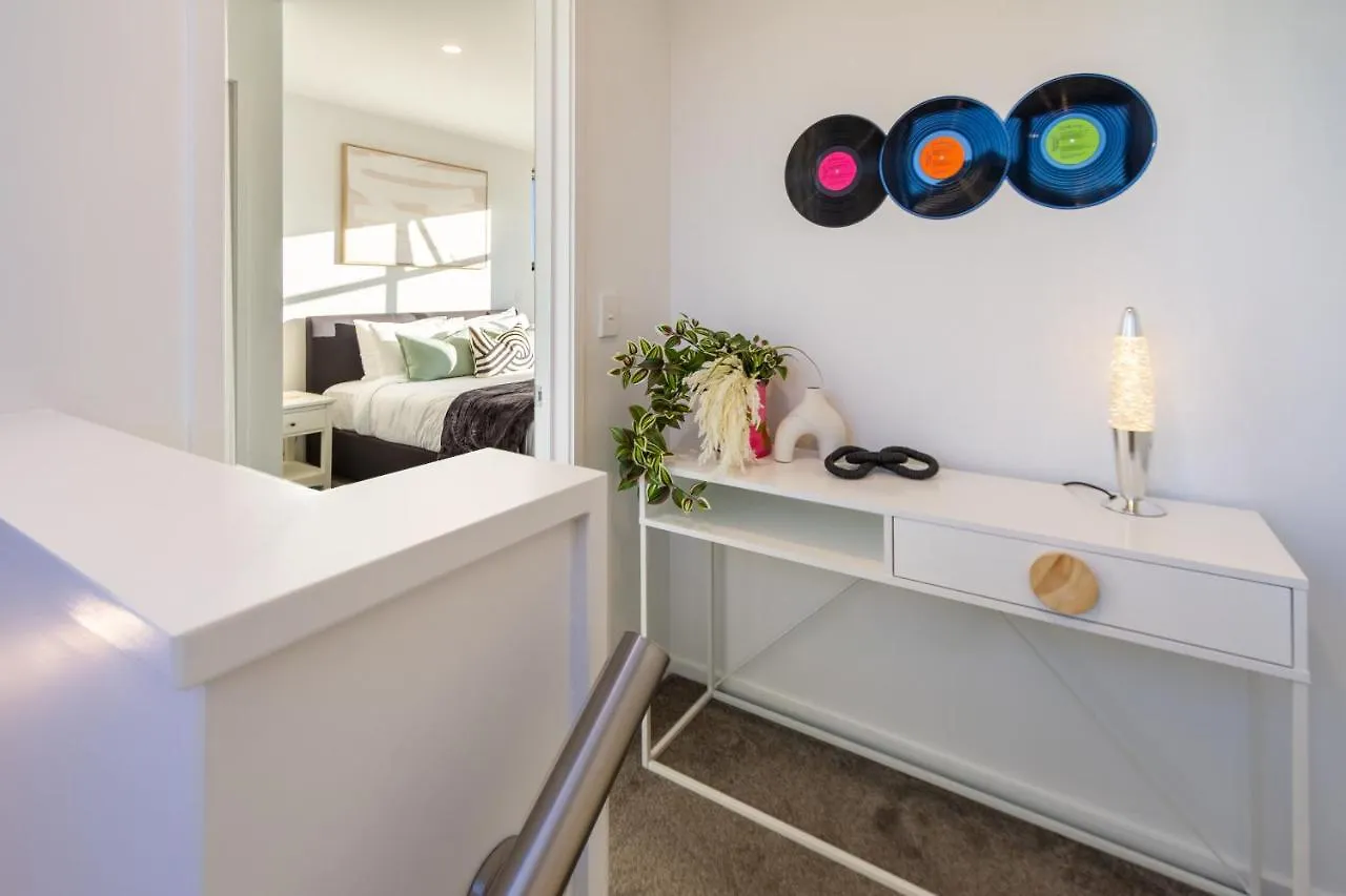 Stylish Home In The Heart Of Christchurch 2 Bed